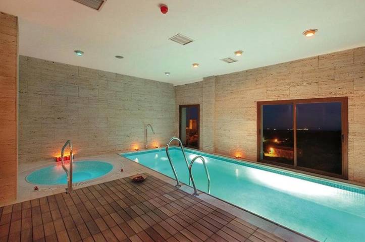 Hotel para 2 personas, con balcón además de jacuzzi y sauna en La Vera - 4