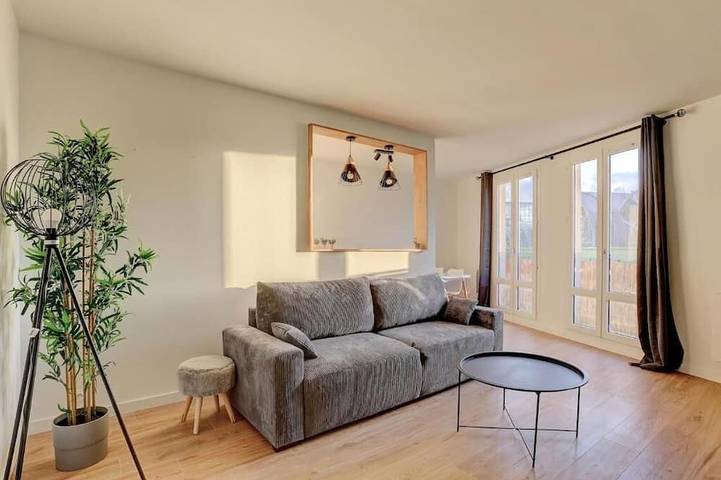 Appartement de vacances pour 4 personnes, avec Balcon et Jardin à Montigny-le-Bretonneux