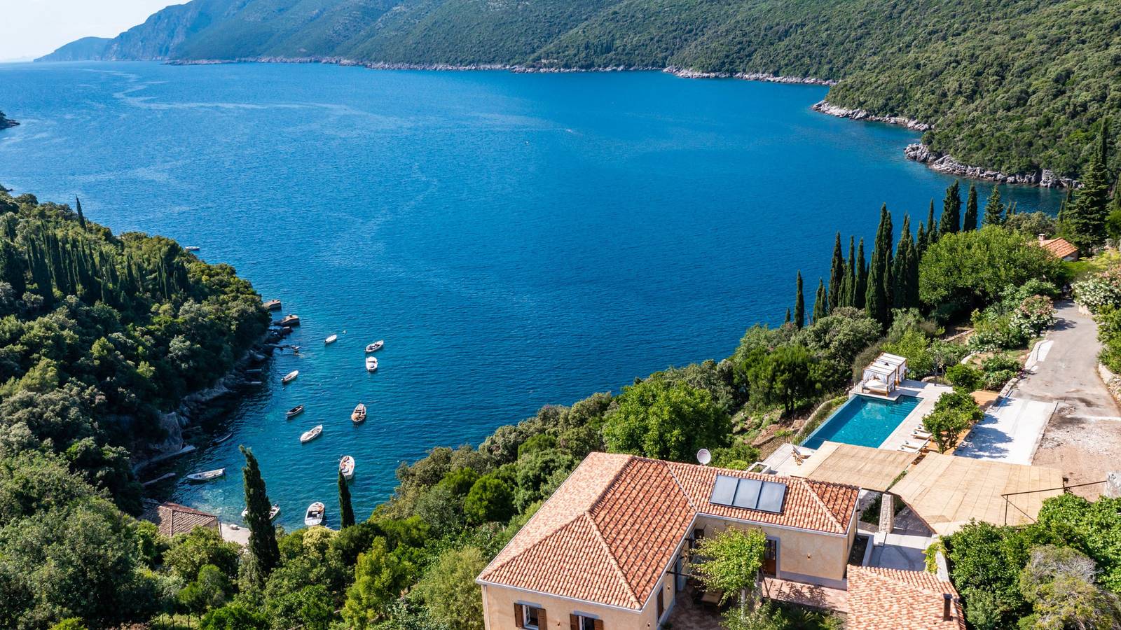 Villa Palma by Villas Guide in Molunat, Dubrovnik-Neretva