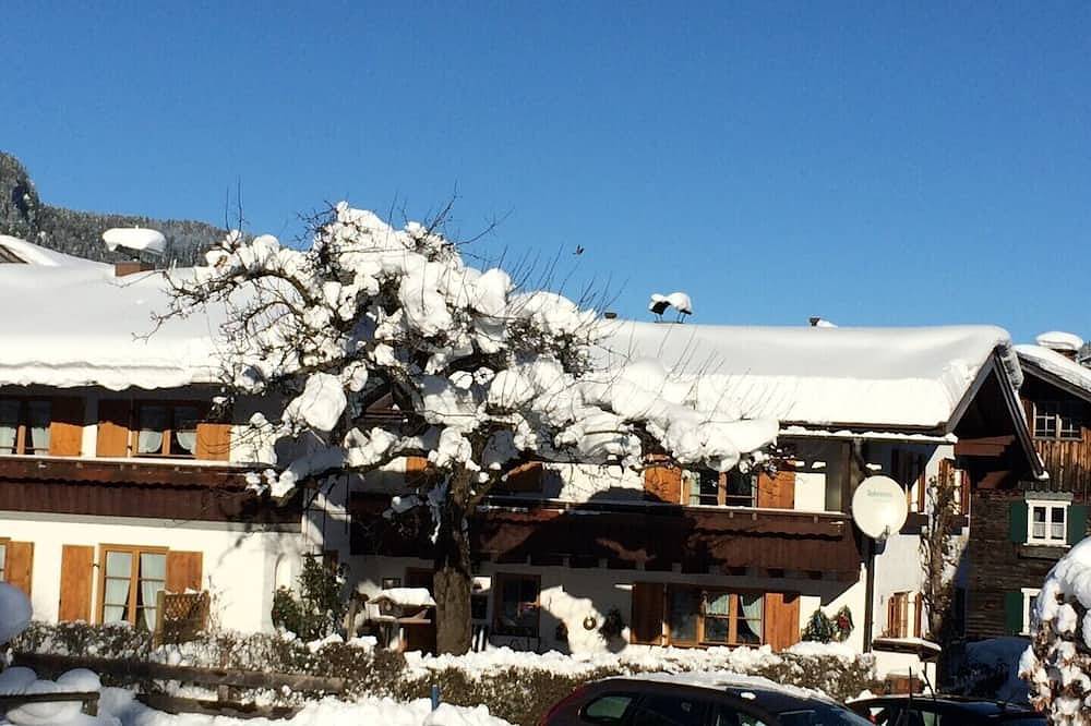 Ganze Wohnung, Landhaus in Oberstorf-Kornau, ruhig, gemütlich in Oberstdorf, Bayerisch Schwaben
