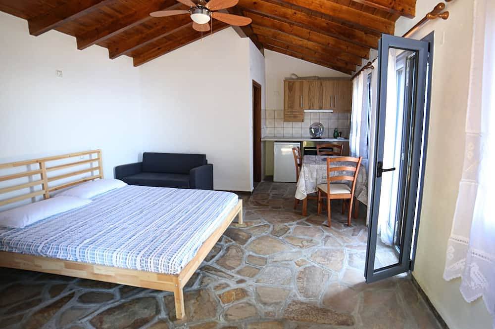 Moraitika Onroerend goed in Ikaria in Ikaria