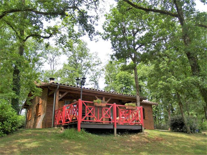 Location de vacances pour 7 personnes, avec terrasse ainsi que jardin et vue à Loupiac (Lot) - 2