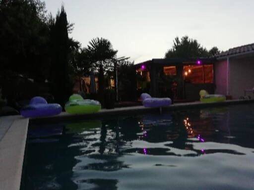 Location de vacances pour 2 personnes, avec piscine ainsi que jardin et terrasse dans Mont-de-Marsan - 3