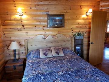 Log Cabin for 12 Guests in Nebraska, USA, Picture 1