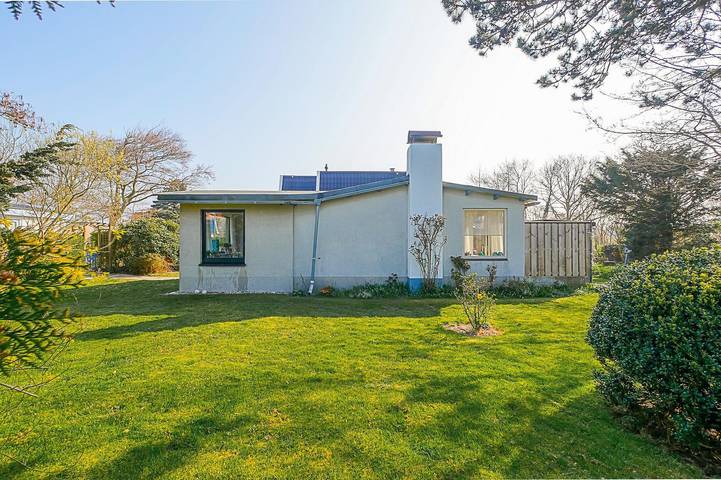 Chalet für 4 Personen, mit Balkon/Terrasse und Terrasse sowie Garten in Nordholland