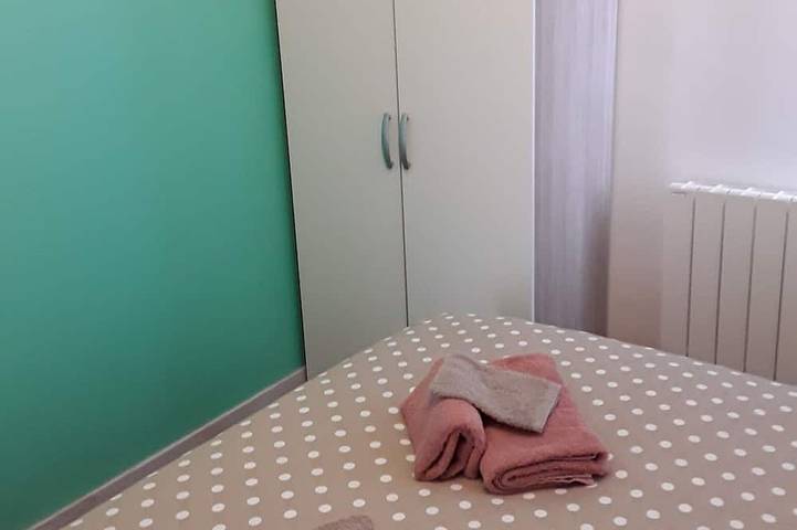 Gîte pour 4 personnes, avec piscine et balcon à Saint-Arnoult - 2