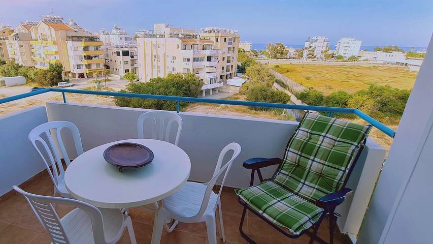 Appartement entier, 35 Lca - Camelia Apartment in Larnaca, District de Larnaca
