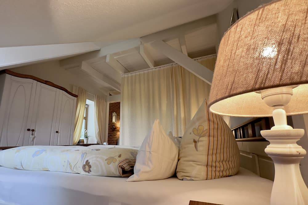 Ganze Wohnung, Wunderschöner Gulfhof: 60qm Apartment Groot Stuuv für 3 Pers, Terrasse im Garten in Altharlingersiel, Neuharlingersiel