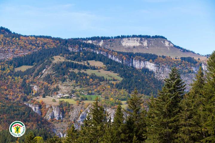 Gîte pour 6 personnes, avec Terrasse et Vue dans le Vercors - 2