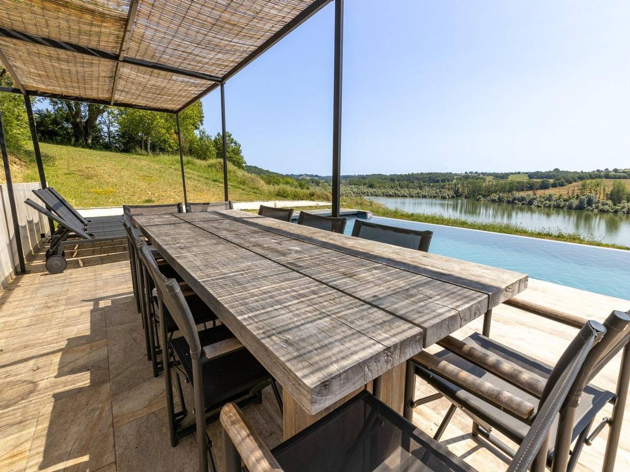 Peyrusse Peace: Pool & Charm in Peyrusse-Grande, Gers