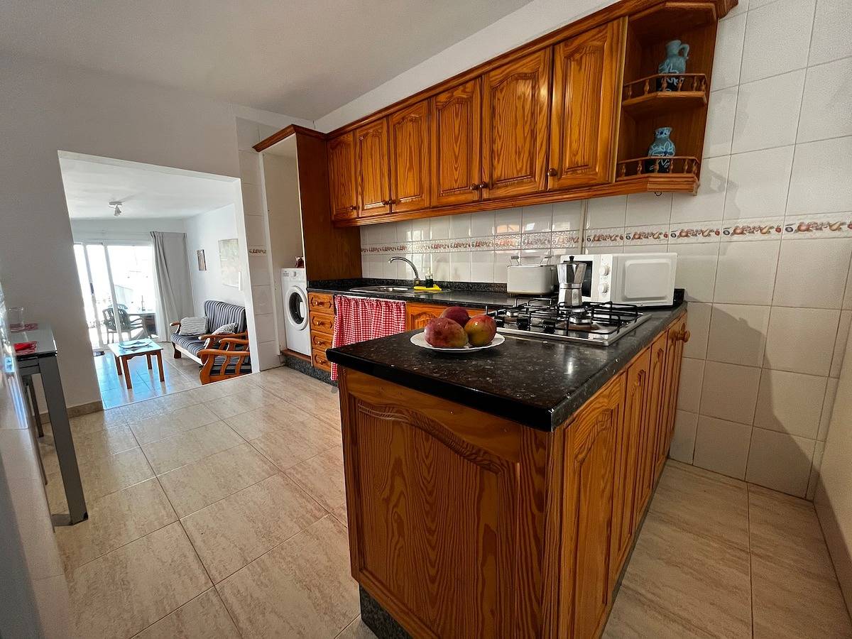 Entire apartment, Lightbooking Agua Garcia Tacoronte con terraza in Tacoronte, North Tenerife