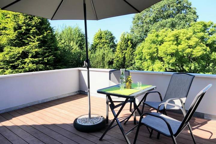 Ferienwohnung für 3 Personen, mit Balkon und Terrasse in Jever