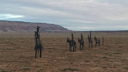 Camping for 5 Guests in Arches National Park, Utah, Picture 3