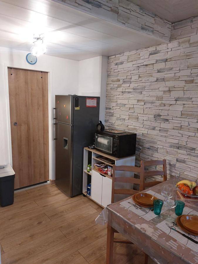 Appartement entier, Appartement comme à la maison in Bourbonne-les-Bains, Haute-Marne