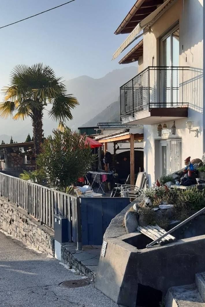 Ferienwohnung für 4 Personen, mit Garten und Seeblick