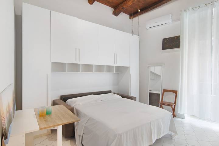 Casas e apartamentos de temporada para 2 pessoas, com balcão em Itália