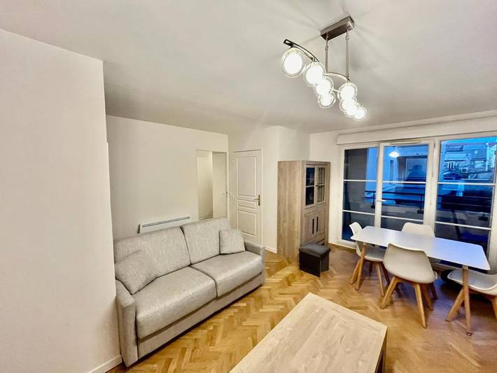 Gîte pour 4 personnes, avec balcon et vue à Vaires-sur-Marne