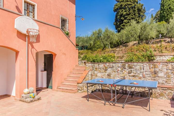 Location de vacances pour 5 personnes, avec terrasse et piscine à Capannori - 3