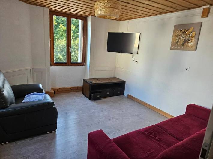 Gîte pour 4 personnes, avec vue à Morteau - 3