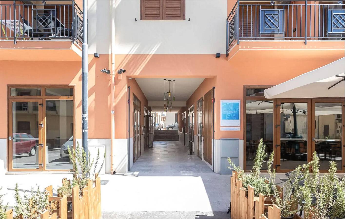 Ganze Ferienwohnung, Gemütliche Terrassenwohnung in der Nähe von Diana Restaurant & Fluss in Balestrate, Palermo Provinz
