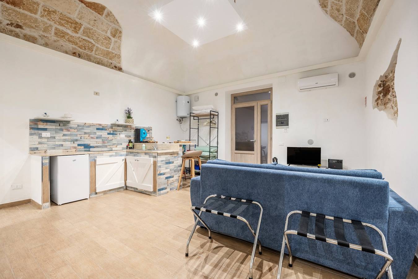 Holiday Home 'Sicilia Biadda' with Wi-Fi and Air Conditioning in Terrasini, Palermo Province