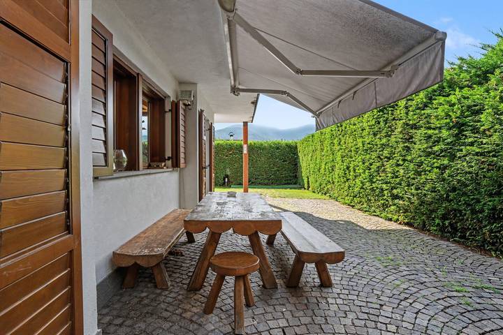 Villa mit Bergblick, privater Terrasse und Wlan in Grumes, Altavalle