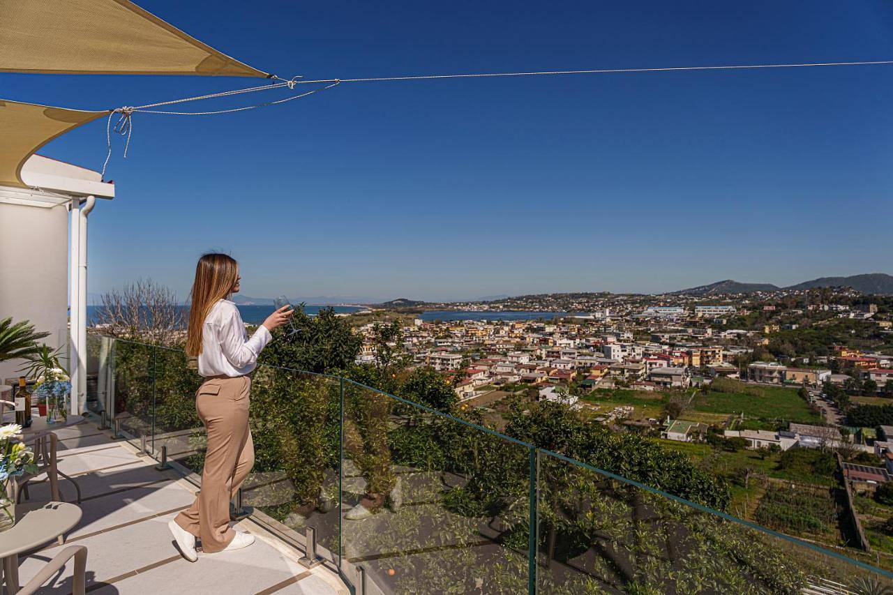 Uefio - Luxury Suites in Monte di Procida, Napoli e dintorni