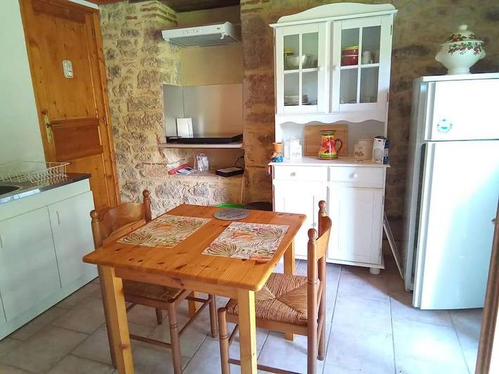 Gîte pour 2 personnes, avec Terrasse à Bélaye - 2