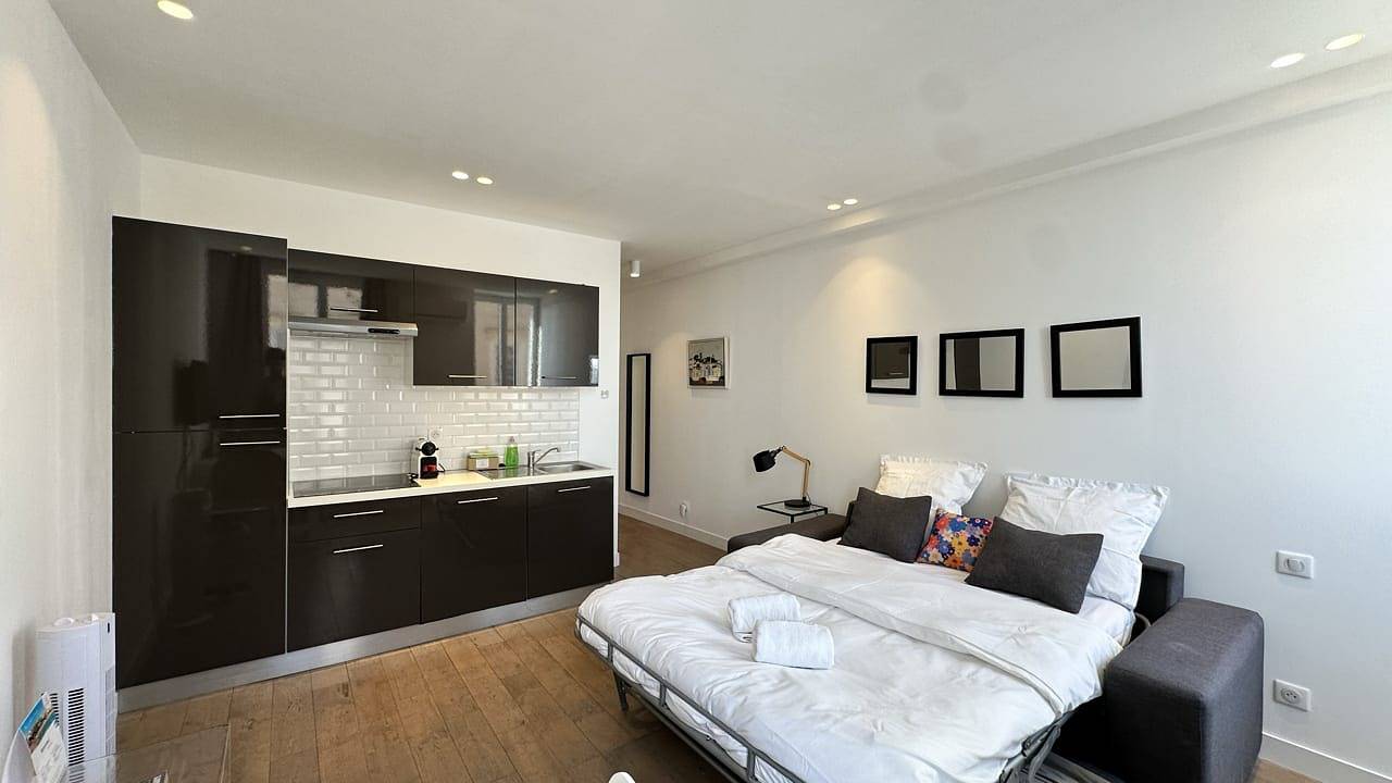 Entire apartment, Cosy studio au centre proche de la Croisette in Cannes, Mediterranean Coast (France)