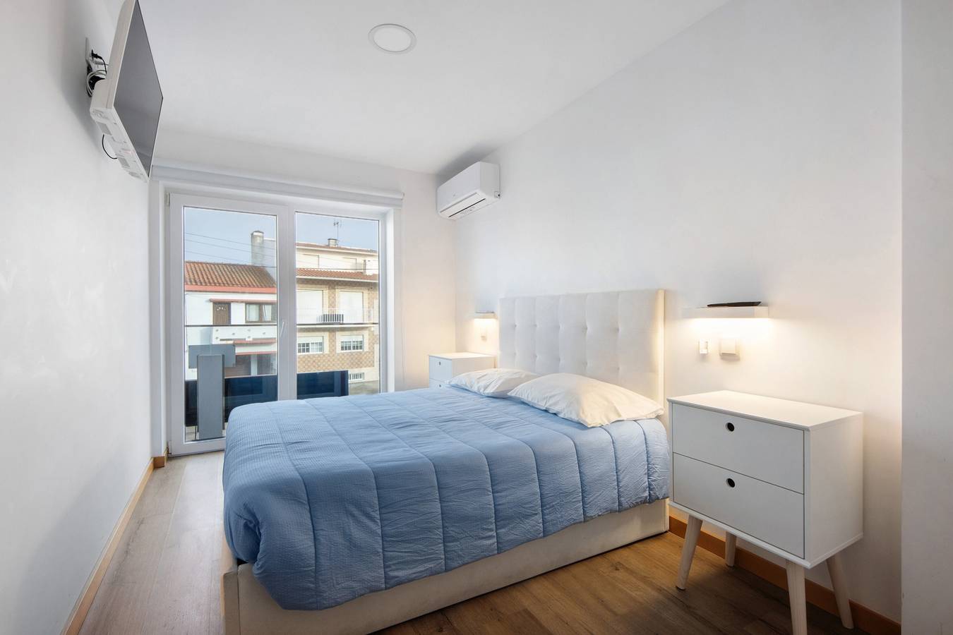 Room 'Al Katekero - Quarto 102' with Balcony, Wi-Fi and Air Conditioning in Ria de Aveiro, Gafanha da Encarnação