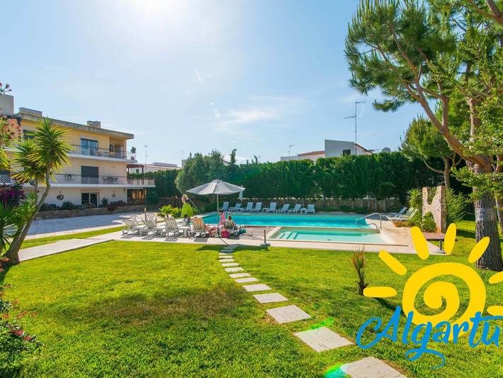 Ferienwohnung für 4 Personen, mit Garten und Kinderpool sowie Pool an der Algarve - 2