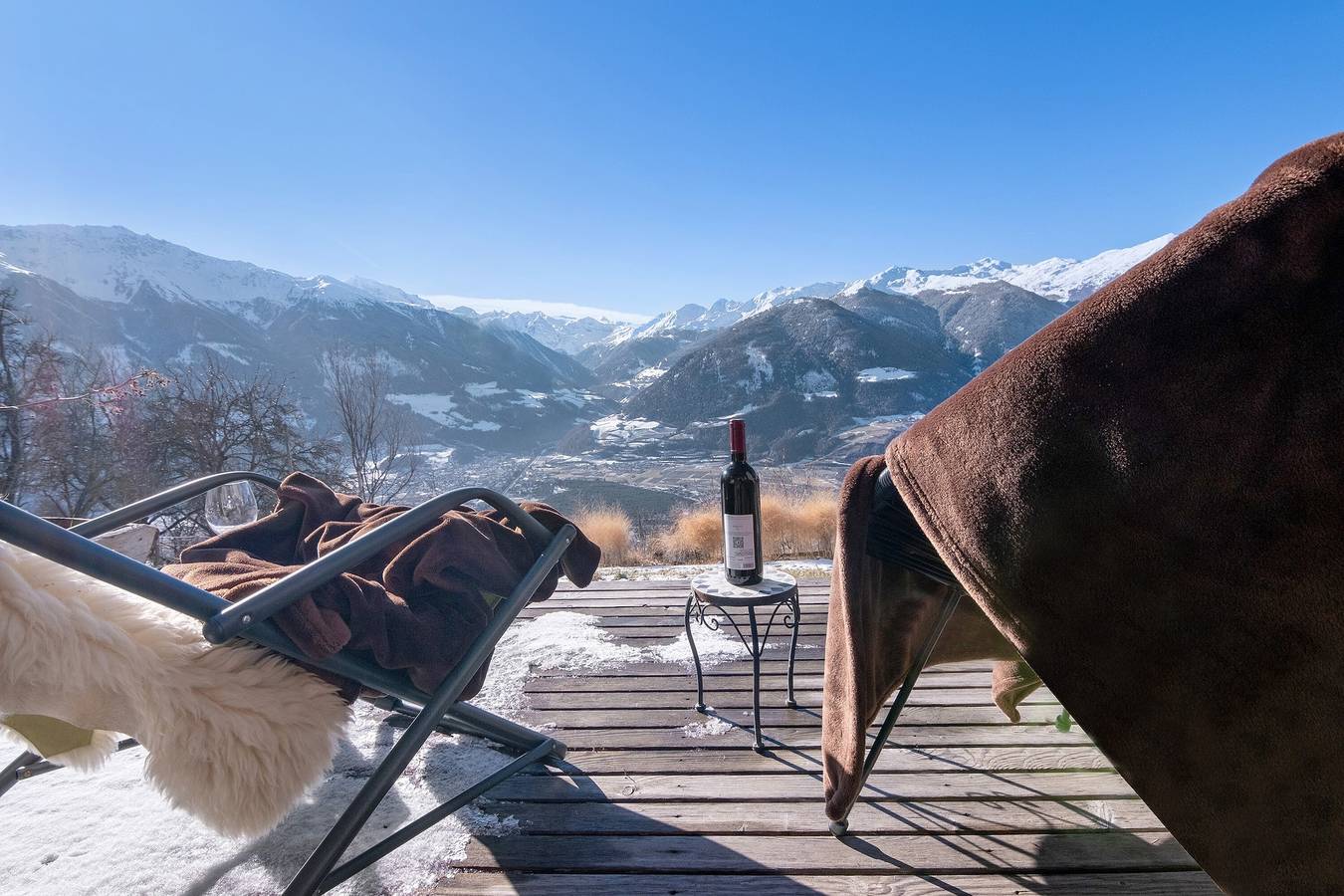 Chambre 'Hochwandnest Zi 2' avec vue sur les montagnes, jardin partagé et balcon in Sluderno, Saldurkamm