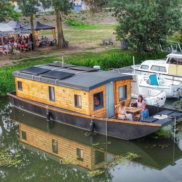 Bateau pour 2 personnes, avec terrasse dans les Pays de la Loire