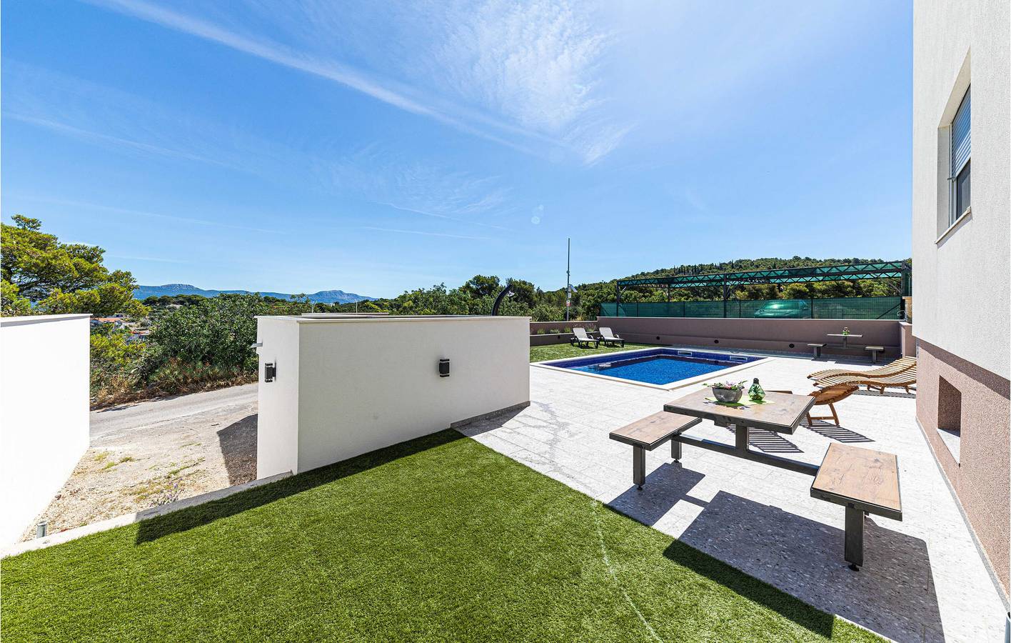Ganze Ferienwohnung, Ferienwohnung für 8 Personen mit Terrasse in Trogir, Ciovo