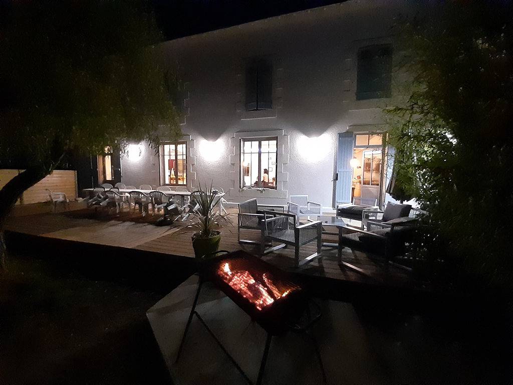Gîte Les Quais de la Fromagerie, 15 couchages, piscine in Bougon, Région de Niort