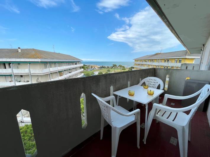 Ferienwohnung für 6 Personen, mit Meerblick und Balkon in Caorle