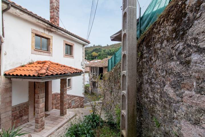 Maison de vacances « La Casita Mexicana » avec vue sur la montagne et Wi-Fi in Cué, Llanes