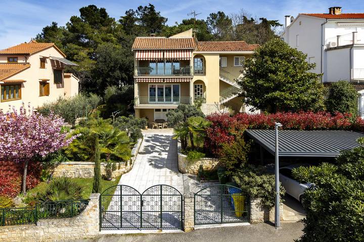 Ferienwohnung für 2 Personen, mit Terrasse und Garten in Poreč - 3