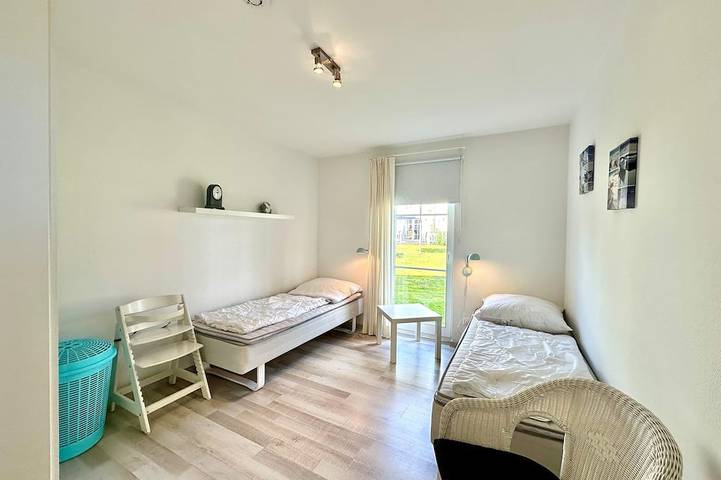 Bungalow für 4 Personen, mit Sauna und Garten sowie Terrasse in Sierksdorf - 2