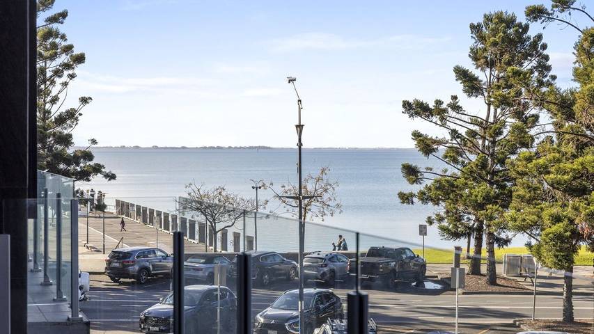 Holiday letting for 4 people, with balcony/terrace in Geelong