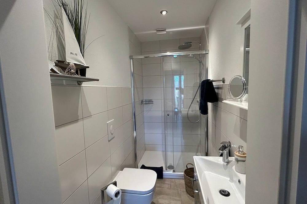 Ganze Wohnung, Ferienwohnung Juist - Ferien auf dem Lindenhof in Aurich, Landkreis Aurich
