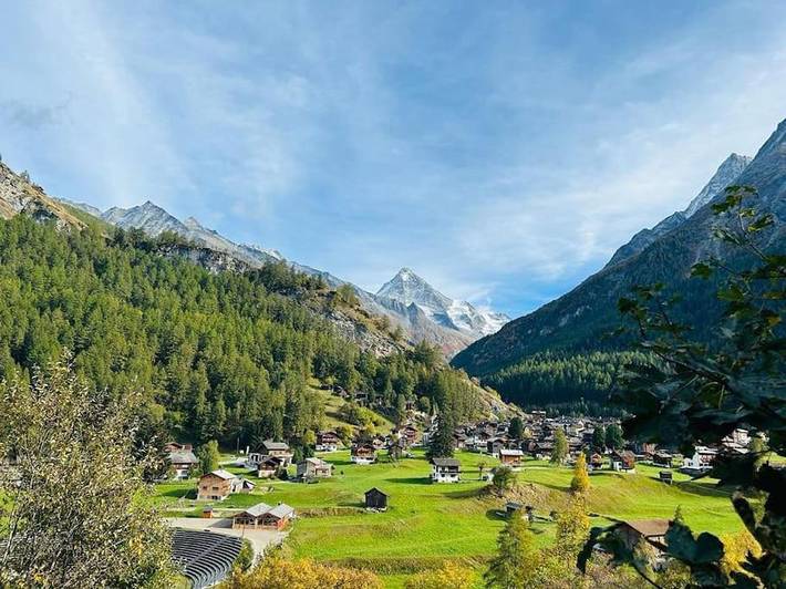 Chalet pour 6 personnes, avec jardin ainsi que terrasse et vue, animaux acceptés