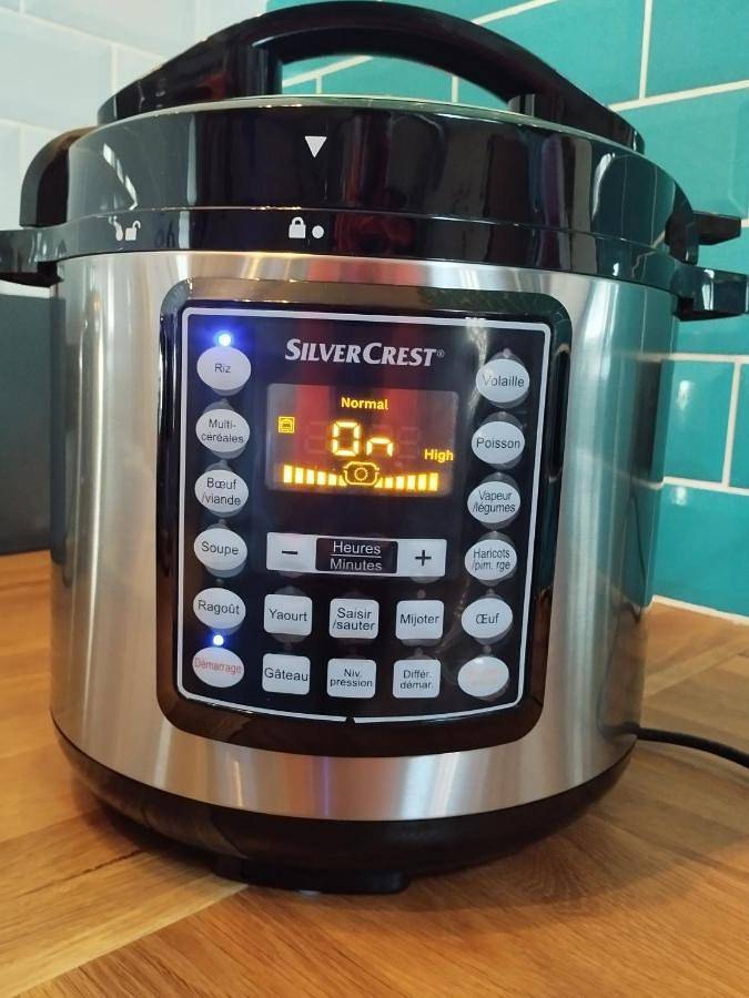 Location de vacances pour 4 personnes, avec piscine ainsi que vue et jardin, animaux acceptés à Ménéac - 2