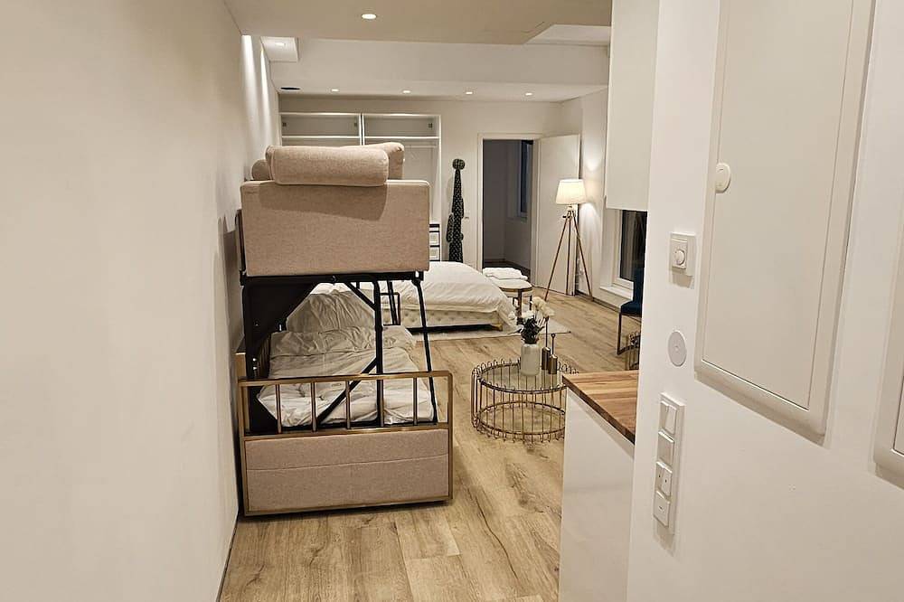 Apartamento entero, Untergeschoss Ug Schöne Neubau Wohnung in Munich Sendling, Múnich