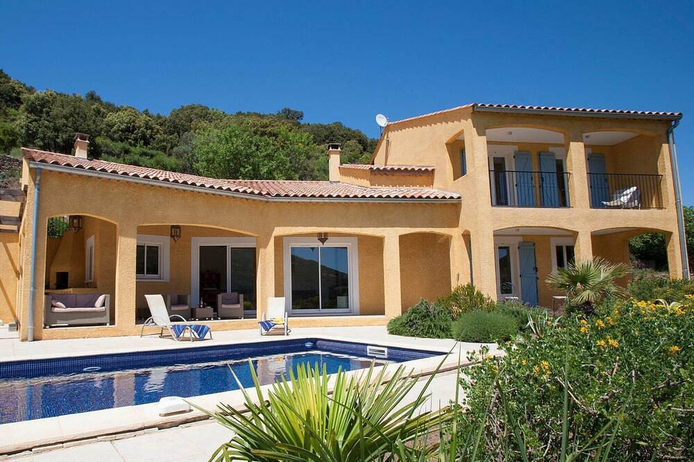 Villa Roquebrun con piscina in Roquebrun, Region de Béziers