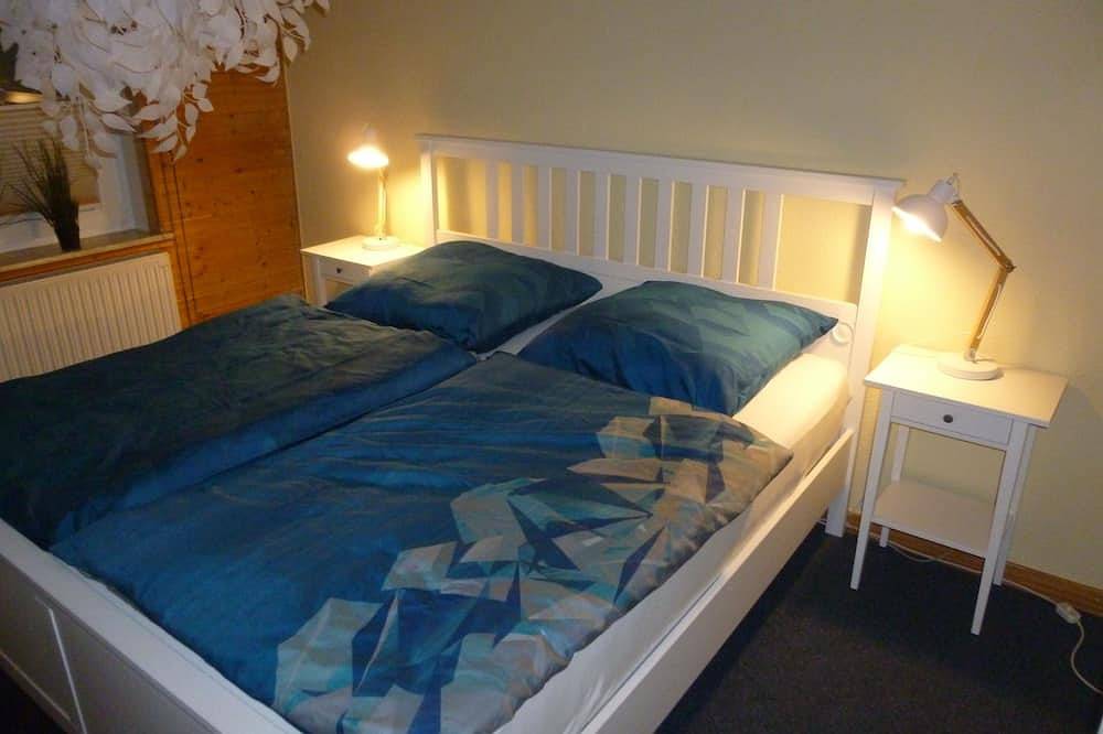 Ganze Wohnung, \"The Old Heroes Flat\" in Hermannsburg, Naturpark Südheide