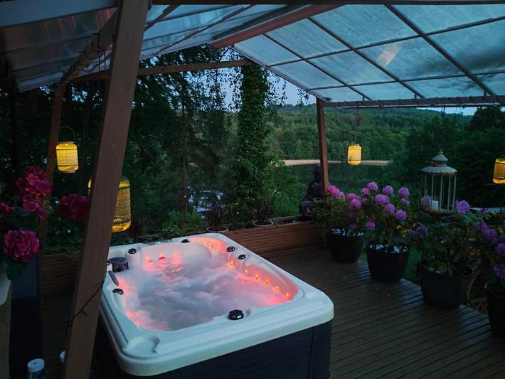 Ferienhaus für 6 Personen, mit Sauna und Whirlpool sowie Garten in Polnische Ostsee