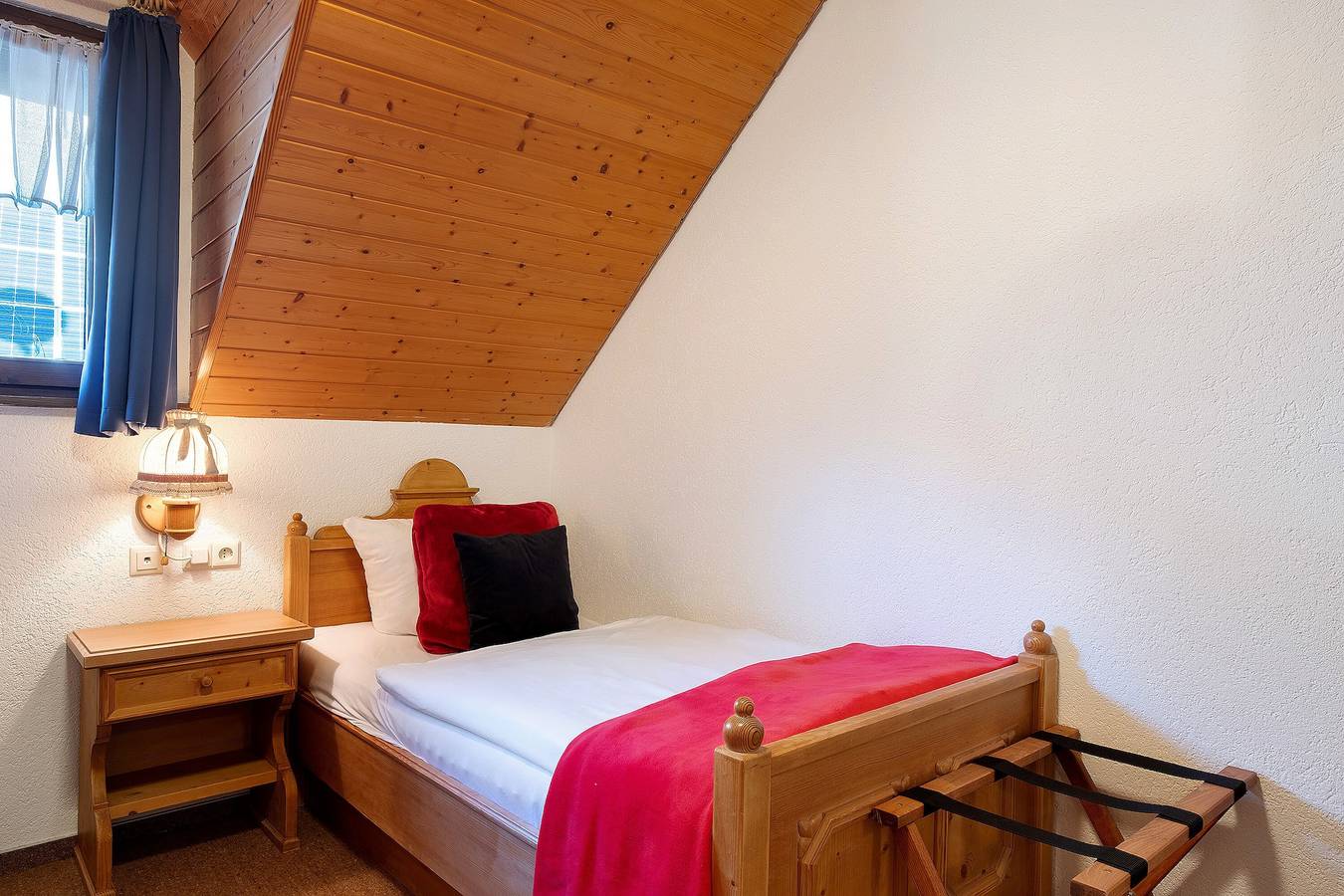 Zimmer 'Einzelzimmer Standard 26' mit Bergblick und Wlan in Wieden, Südschwarzwald