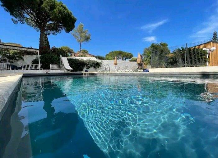 Villa pour 6 personnes, avec jardin et piscine à La Croix-Valmer - 2