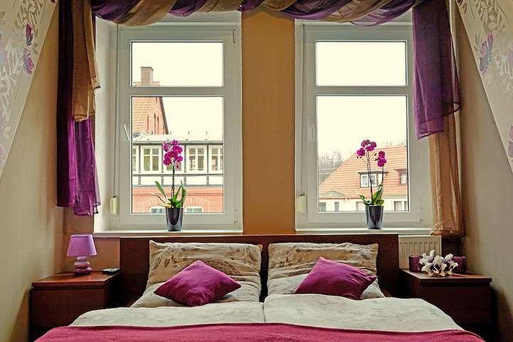 Apartamento entero, Nueva Feriewohnung en el corazón del valle con impresionantes vistas a Rosstrappe, **** in Thale, Harzvorland